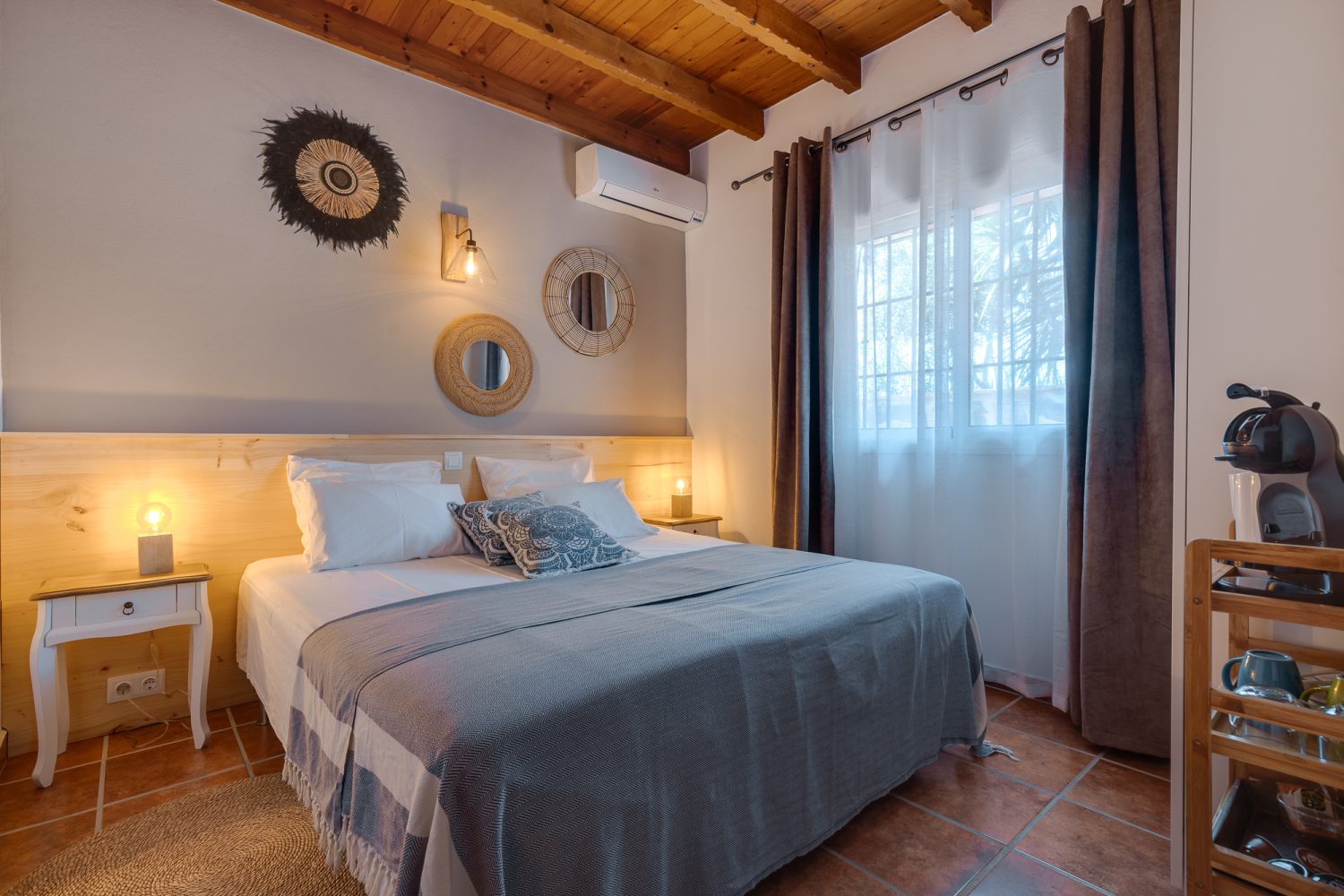Cordoba bed