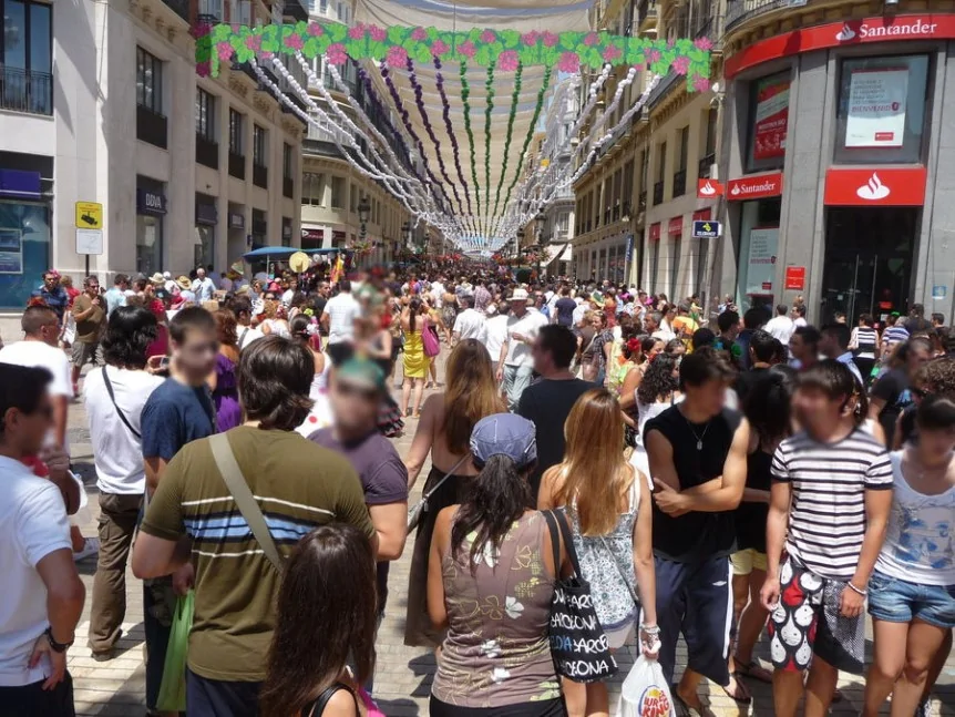 Malaga-Feria_Calle_Larios2